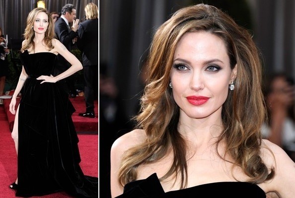 Diamond Studs by Angelina Jolie jewelry at Oscars 2012